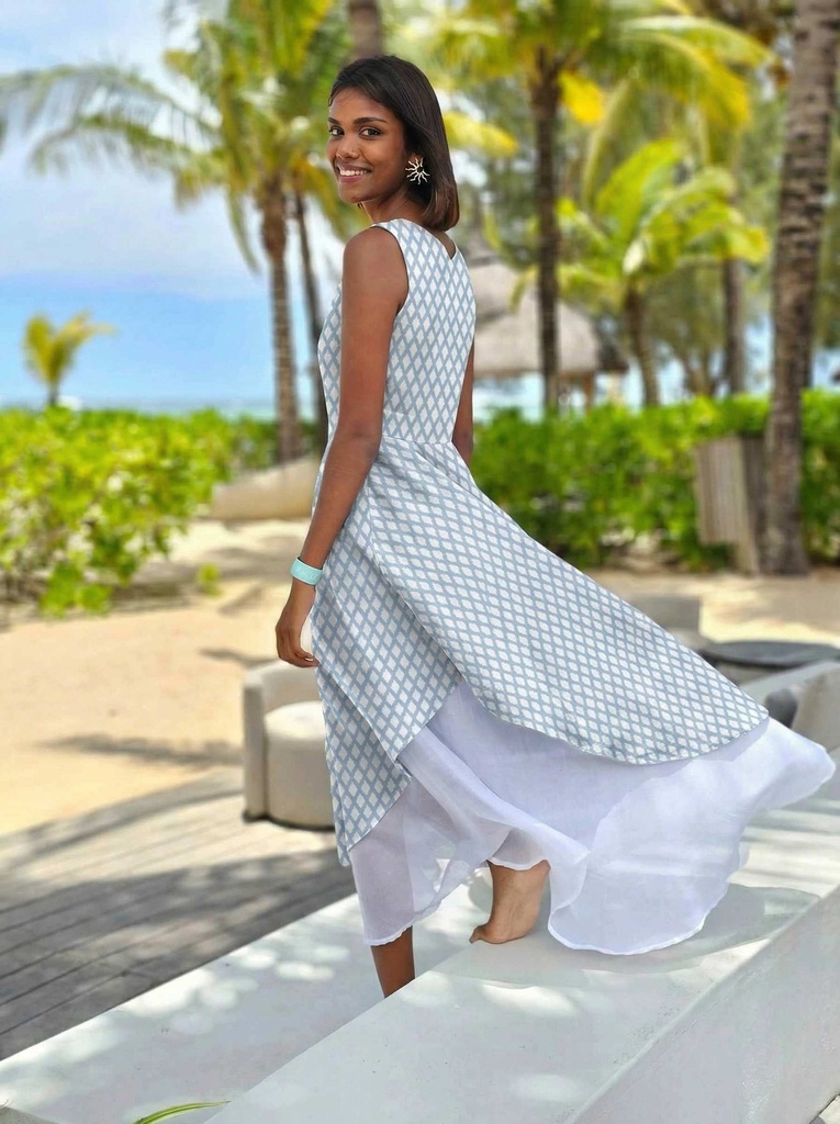 Indigo dress ice-cream