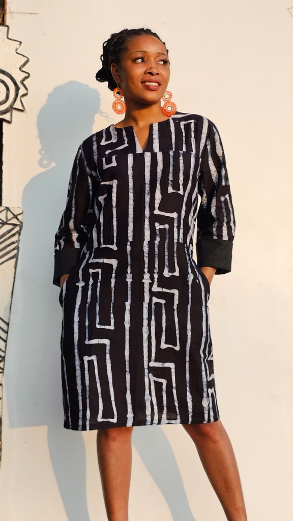 Bella dress in bw batik