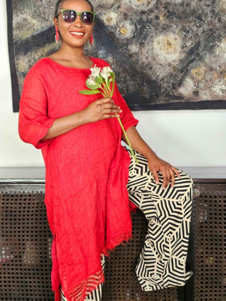 Linen gauze tunic in scarlet 