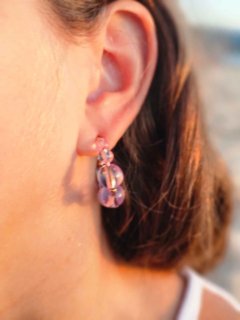 Clear lilac earrings
