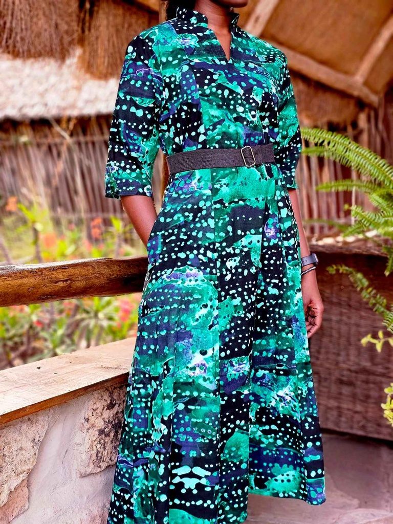 Luyando tropical rain