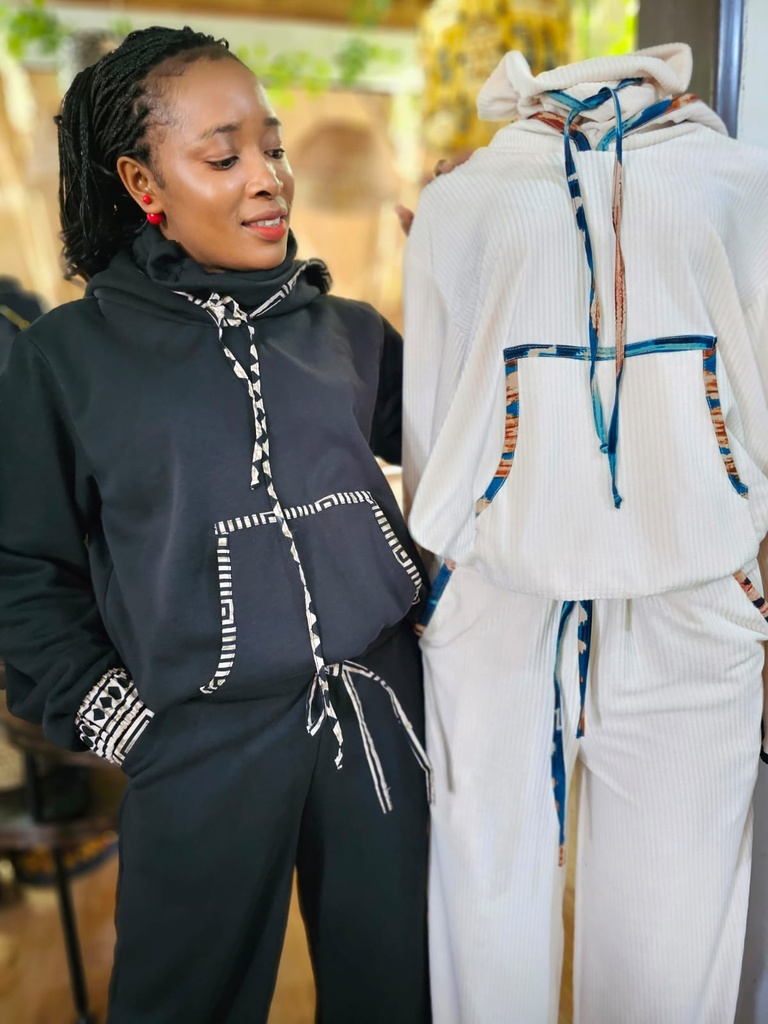 Swara cozy fleece set blanche