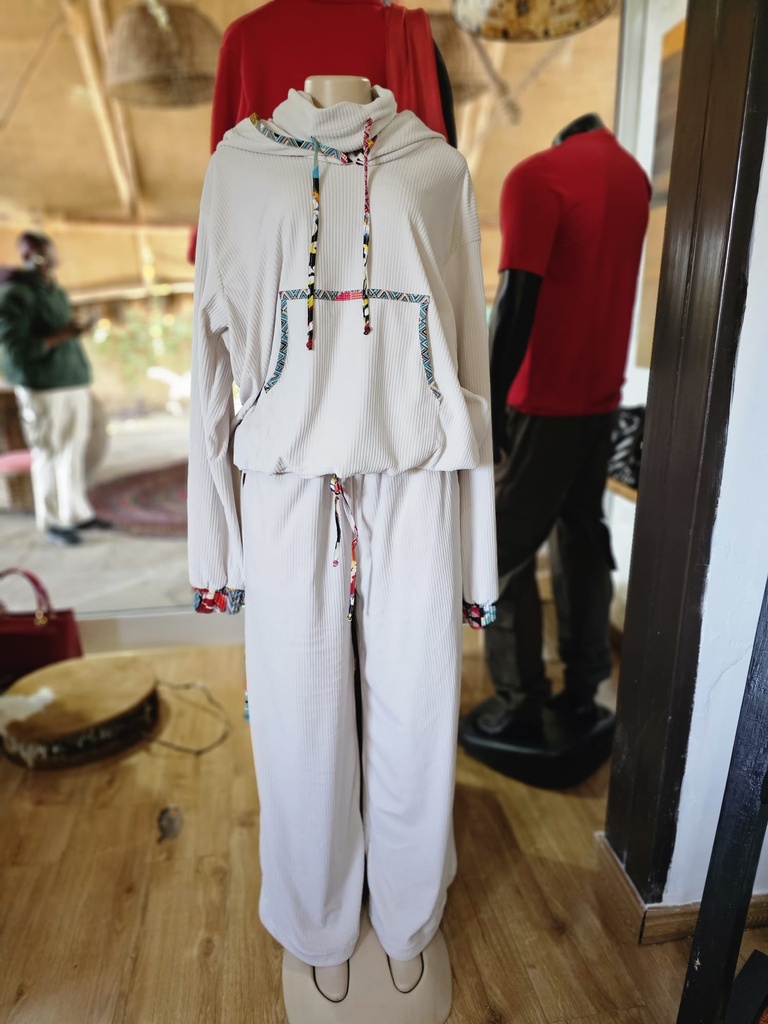 Swara cozy fleece set blanche 2