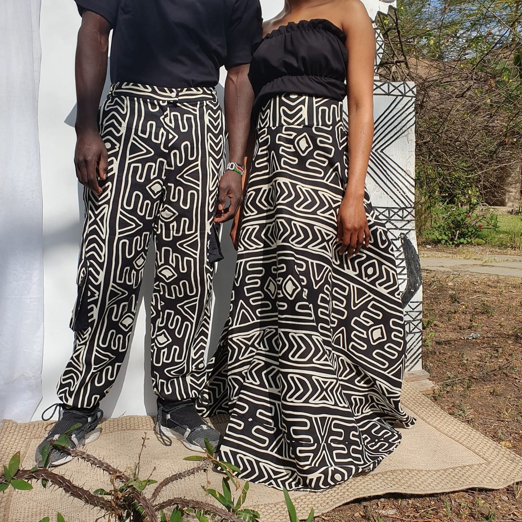 Cargo Tribal Bold