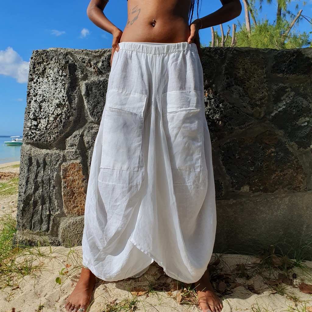 Lamu white