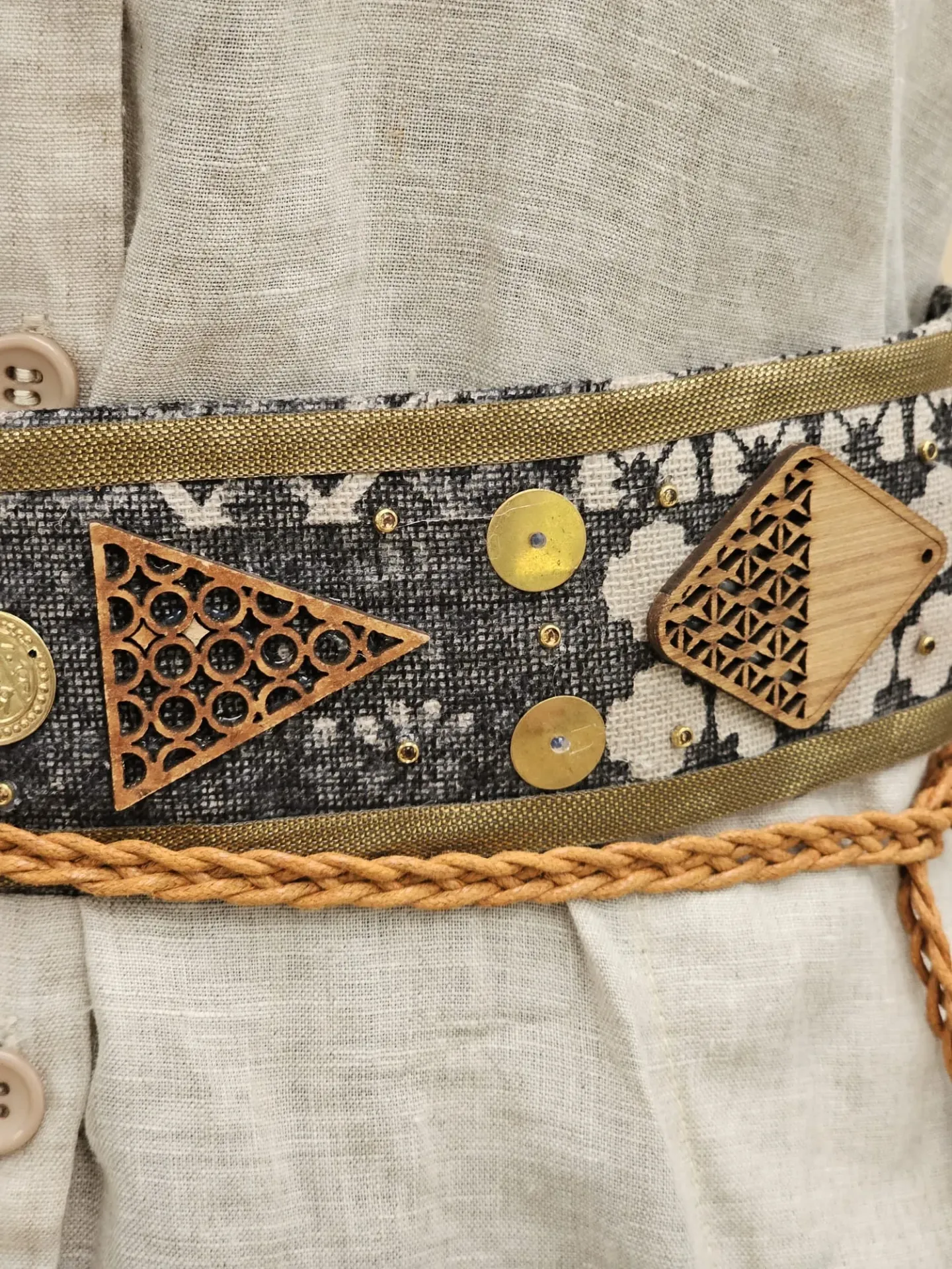 Indra handmade belt earthy